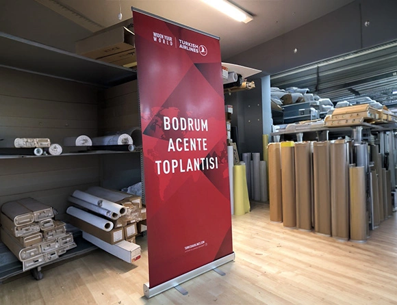 Profesyonel Roll-Up Banner